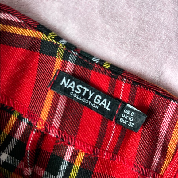 Nasty Gal Plaid Mini Skirt - Picture 3 of 3